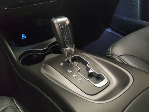 Used 2019 Dodge Journey Crossroad AWD/4WD image 26