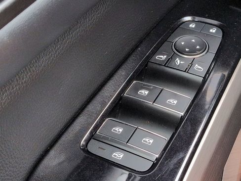 Certified 2023 Nissan Pathfinder Platinum image 27