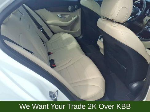 Used 2019 Mercedes-Benz C 300 4MATIC Sedan image 18
