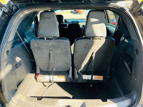 Used 2013 Ford Explorer XLT image 12