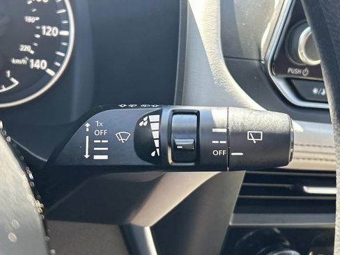 Certified 2023 Nissan Rogue SV AWD/4WD image 30