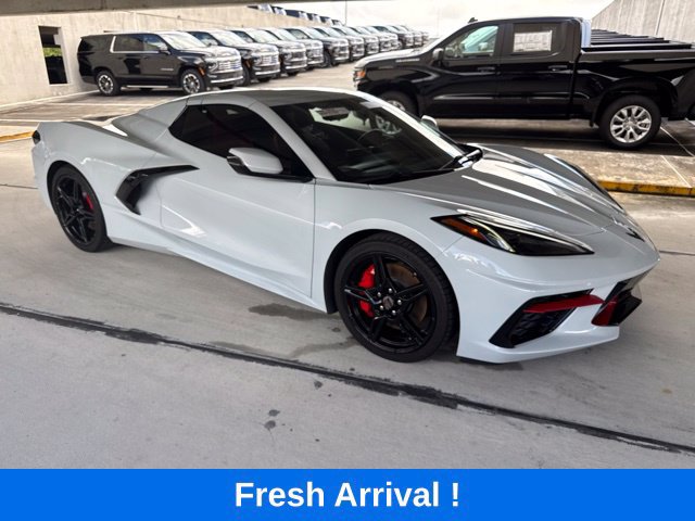 Used 2023 Chevrolet Corvette Stingray Convertible w/ Z51 Performance Package RWD image 13