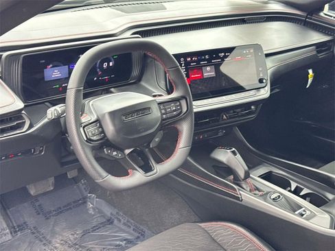 Used 2025 Dodge Charger R/T w/ Quick Order Package 25M R/T image 18