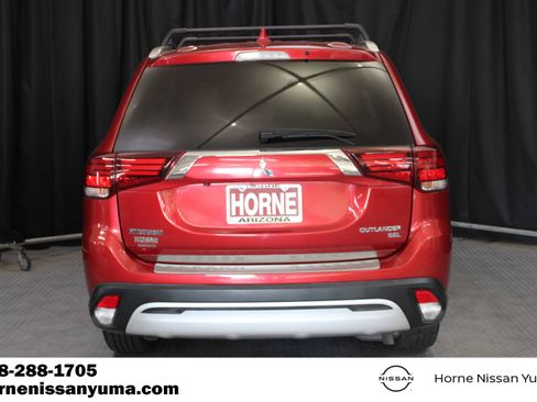 Used 2019 Mitsubishi Outlander FWD image 14