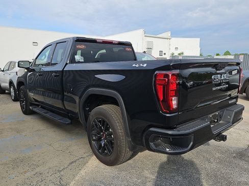Certified 2024 GMC Sierra 1500 Elevation w/ LPO, Elevation Black Package AWD/4WD image 6