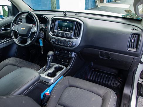 Used 2022 Chevrolet Colorado LT w/ Fleet Safety Package AWD/4WD image 27
