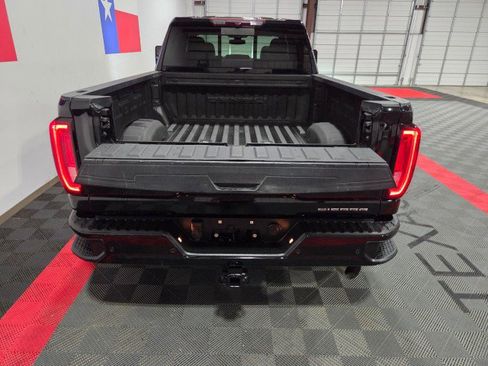 Used 2022 GMC Sierra 2500 Denali image 30