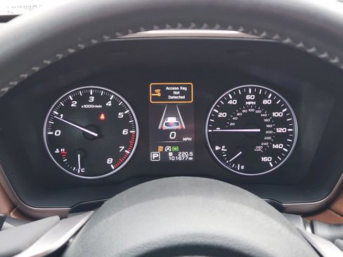 Used 2020 Subaru Outback Touring AWD/4WD image 11