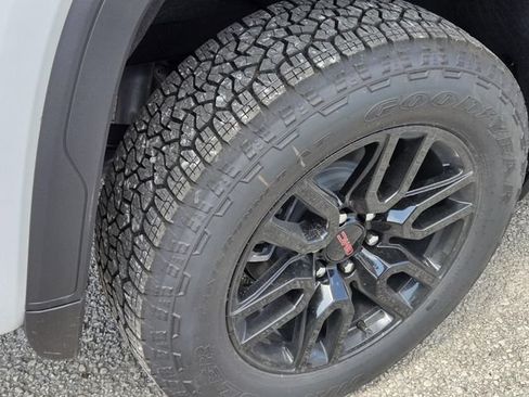 New 2026 GMC Sierra 1500 Elevation w/ Elevation Premium Package AWD/4WD image 7