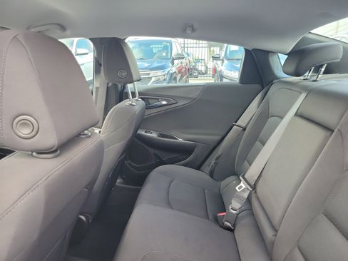 Used 2023 Chevrolet Malibu LT FWD image 13