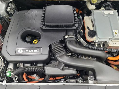 Used 2018 Ford Fusion SE image 30