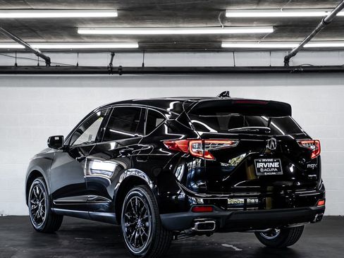 New 2026 Acura RDX SH-AWD image 3