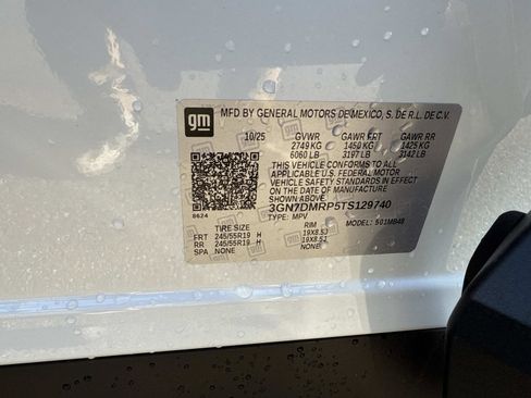 New 2026 Chevrolet Equinox EV LT image 33