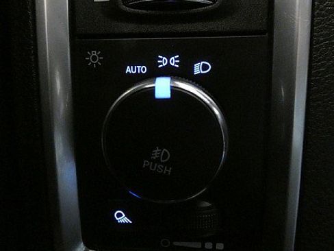 Used 2021 RAM 1500 Warlock AWD/4WD image 16