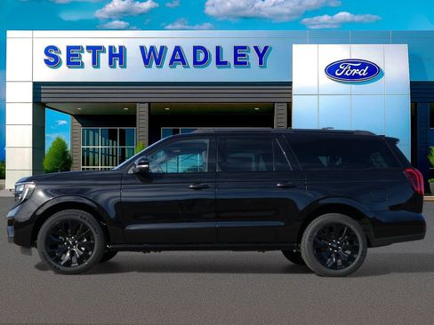New 2025 Ford Expedition Max Platinum w/ Stealth Appearance Package image 3