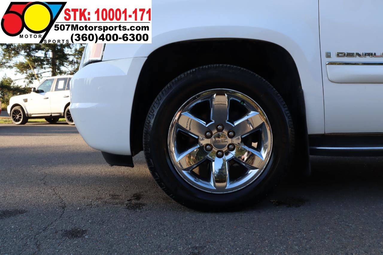 Used 2007 GMC Yukon Denali AWD/4WD image 29