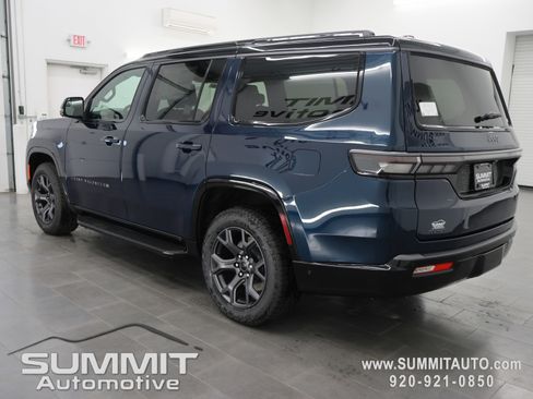 New 2026 Jeep Grand Wagoneer 4WD image 5