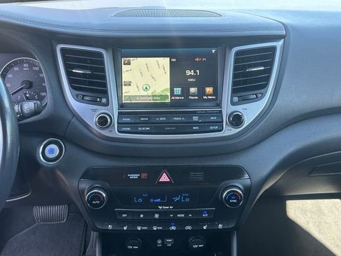 Used 2016 Hyundai Tucson Limited w/ Option Group 03 AWD/4WD image 14