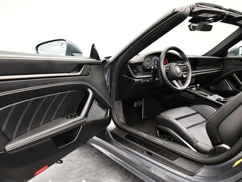 Used 2025 Porsche 911 Targa 4 GTS image 50