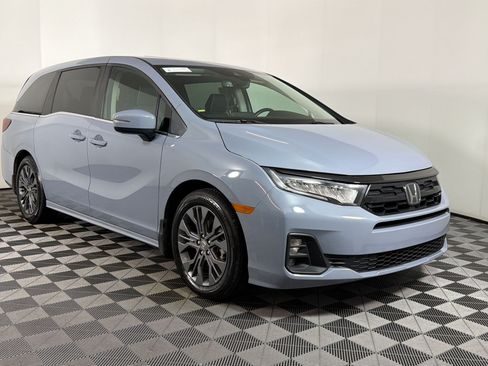 Used 2025 Honda Odyssey Touring image 26