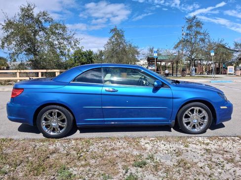 Used 2008 Chrysler Sebring Limited w/ Luxury Group image 5