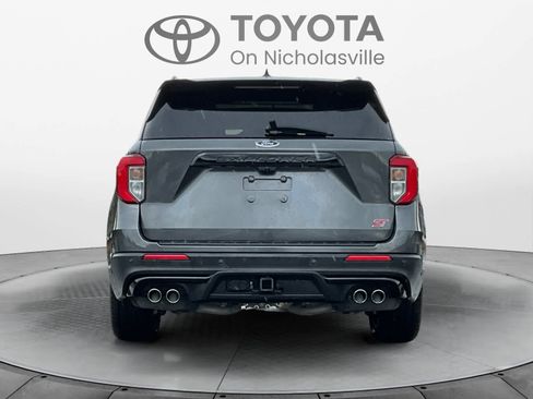Used 2020 Ford Explorer ST w/ ST High-Performance Pack AWD/4WD image 6