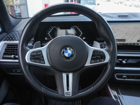 Used 2024 BMW X5 M60i AWD/4WD image 19