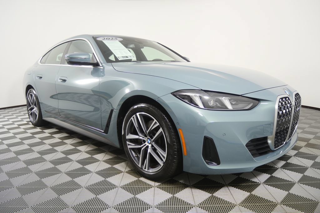 Certified 2025 BMW 430i w/ Premium Package RWD image 2