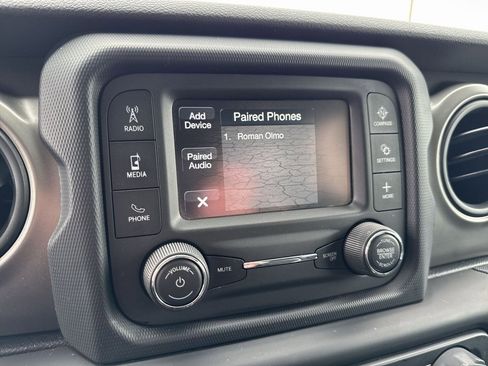 Used 2018 Jeep Wrangler Unlimited Sport S image 12