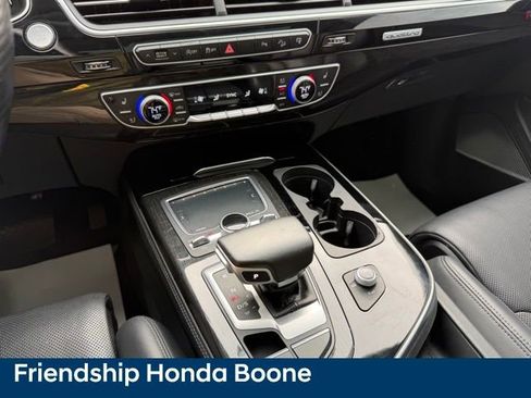 Used 2017 Audi Q7 3.0T Prestige AWD/4WD image 24