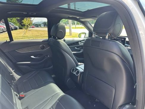 Used 2018 Mercedes-Benz GLC 300 4MATIC image 22