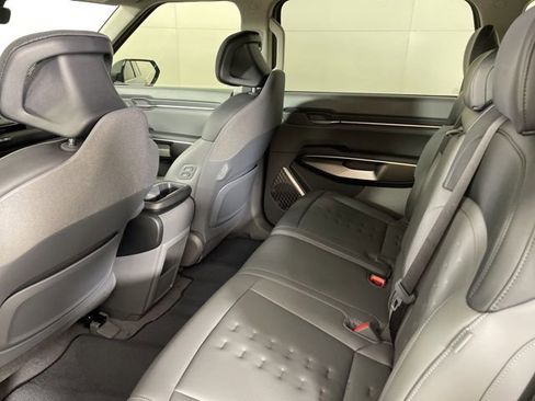 New 2026 Kia EV9 Wind image 38