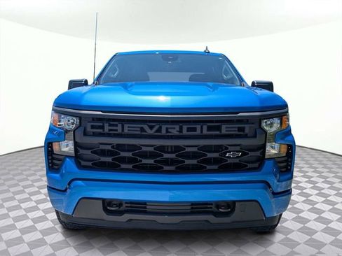 Used 2025 Chevrolet Silverado 1500 Custom w/ Turbomax Blackout Package AWD/4WD image 9