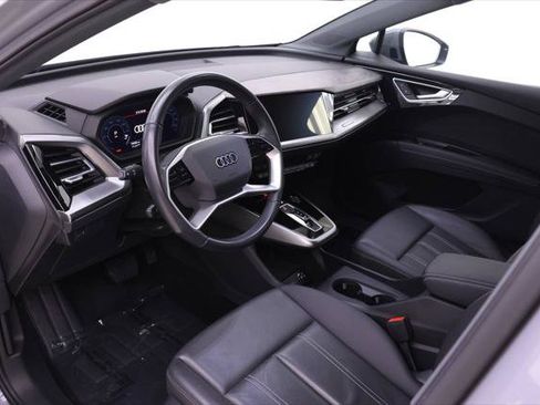 Certified 2024 Audi Q4 e-tron Premium w/ Convenience Package AWD/4WD image 6