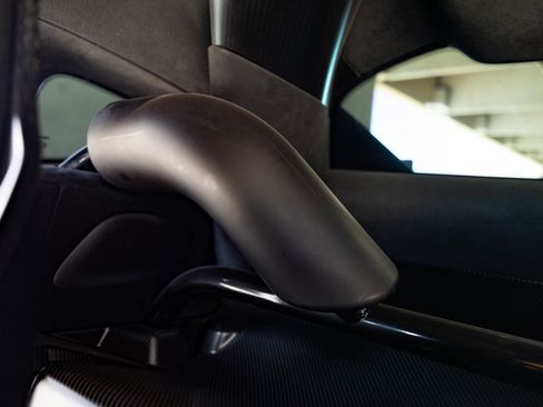 Used 2020 McLaren 620R RWD image 64