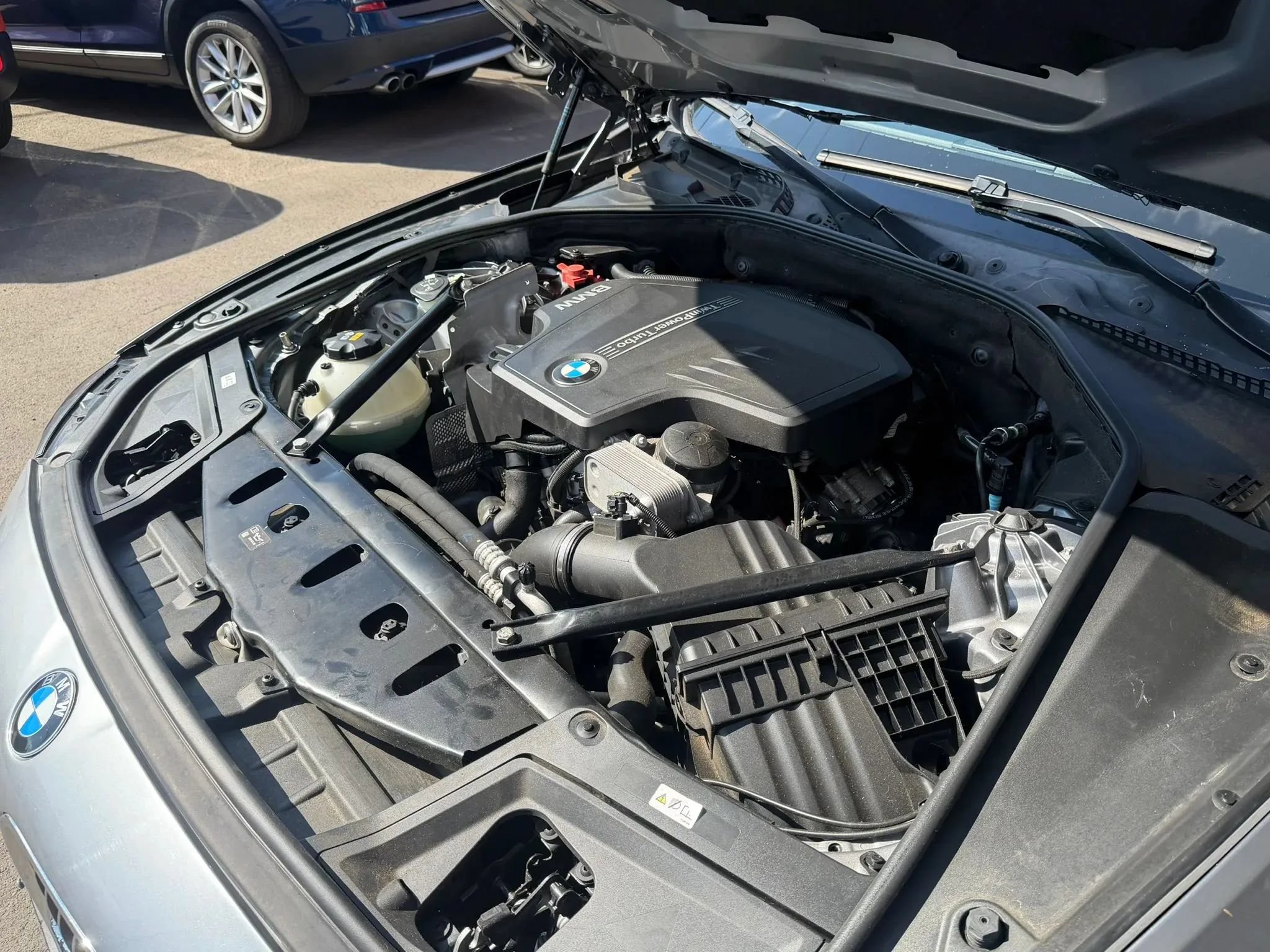 Used 2016 BMW 528i xDrive Sedan AWD/4WD image 17