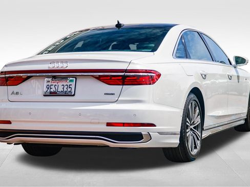 Used 2022 Audi A8 L 3.0T AWD/4WD image 6