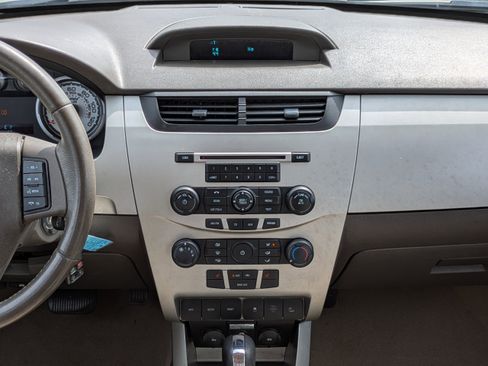 Used 2011 Ford Focus SEL w/ 301A Rapid Spec Order Code FWD image 18