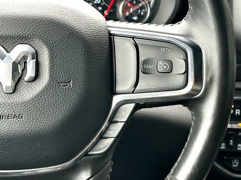 Used 2024 RAM 1500 Laramie AWD/4WD image 23