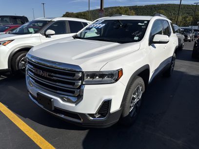 Used 2023 GMC Acadia SLT