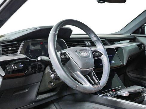 Used 2023 Audi e-tron Chronos w/ Chronos Package AWD/4WD image 5