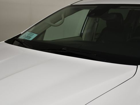 Used 2022 Chrysler Pacifica Touring-L FWD image 12