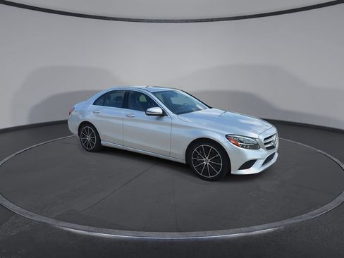 Used 2021 Mercedes-Benz C 300 Sedan image 2