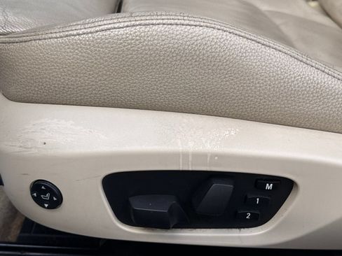 Used 2011 BMW 328i Convertible RWD image 15