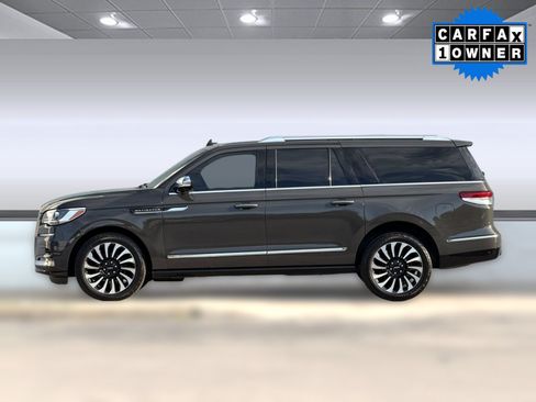 Used 2024 Lincoln Navigator L Black Label AWD/4WD image 2