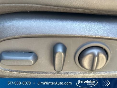 Used 2023 Buick Encore GX Essence w/ Experience Buick Package FWD image 23