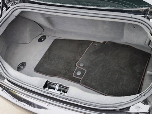 Used 2013 Maserati GranTurismo MC image 33