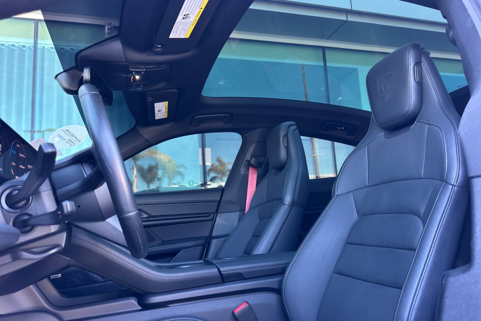 Certified 2023 Porsche Taycan w/ Premium Package RWD image 5