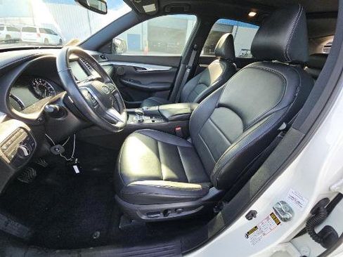 Used 2021 INFINITI QX50 Luxe w/ Appearance Package image 4