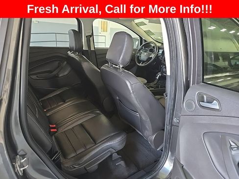 Used 2019 Ford Escape Titanium FWD image 12